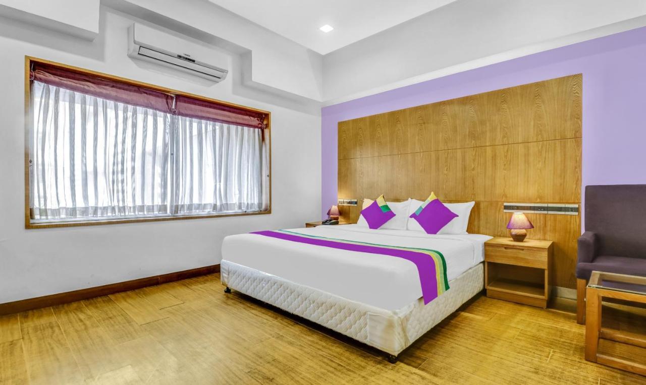 Medora Hotel Kozhikode Εξωτερικό φωτογραφία