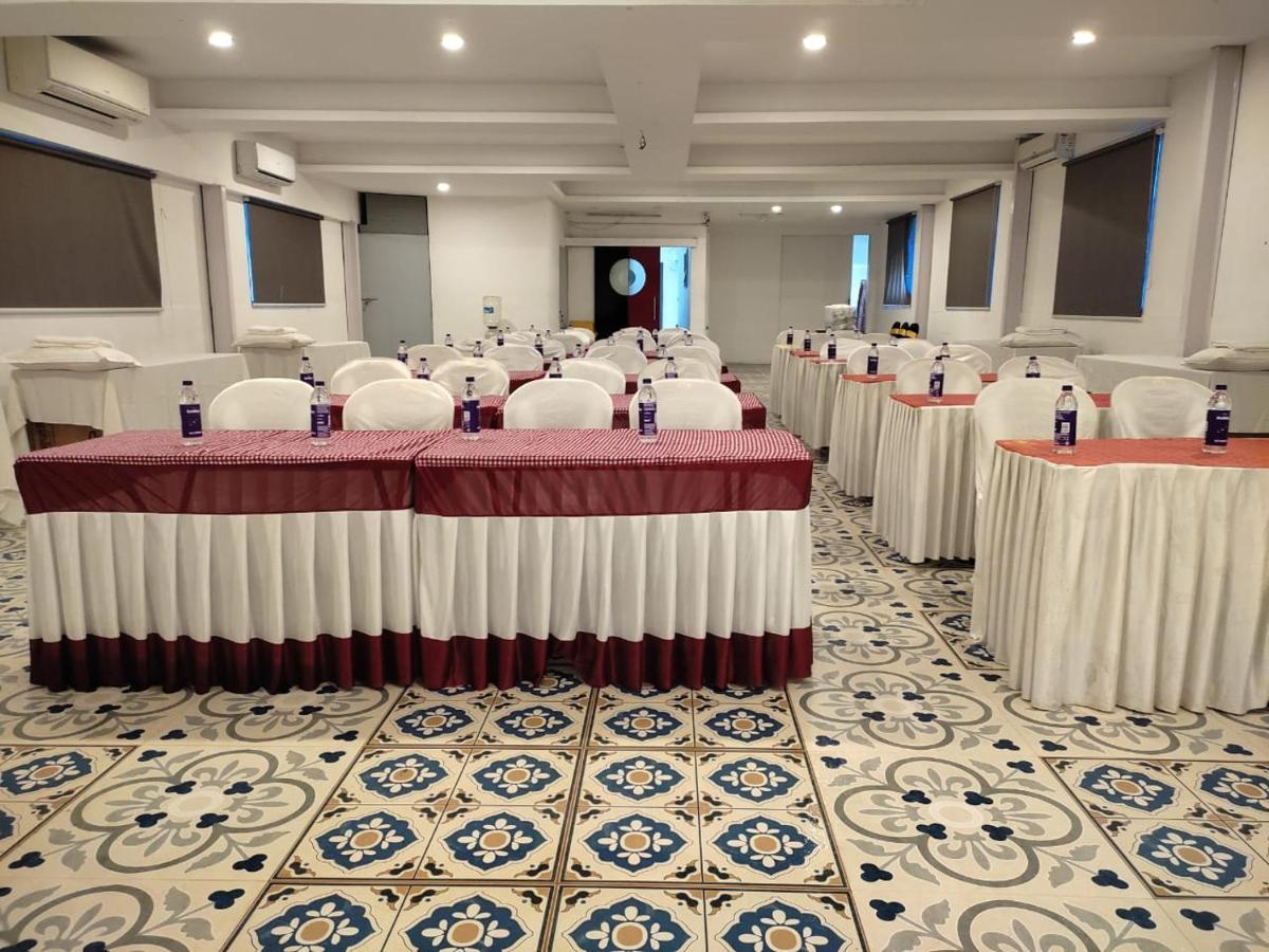 Medora Hotel Kozhikode Εξωτερικό φωτογραφία